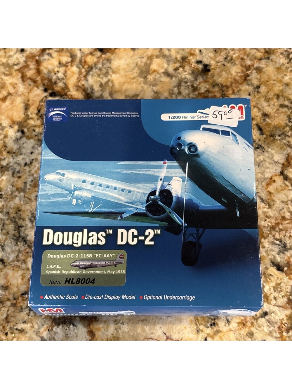 1/200 Hobby Master HL8004 DC-2-115B L.A.P.E Spanish Republican Reg:EC-AAY